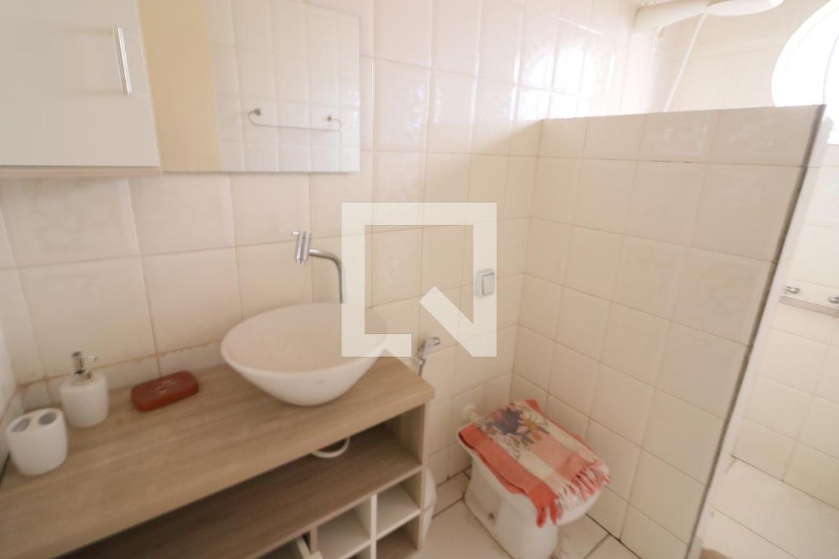 Casa, 3 quartos, 276 m² - Foto 45