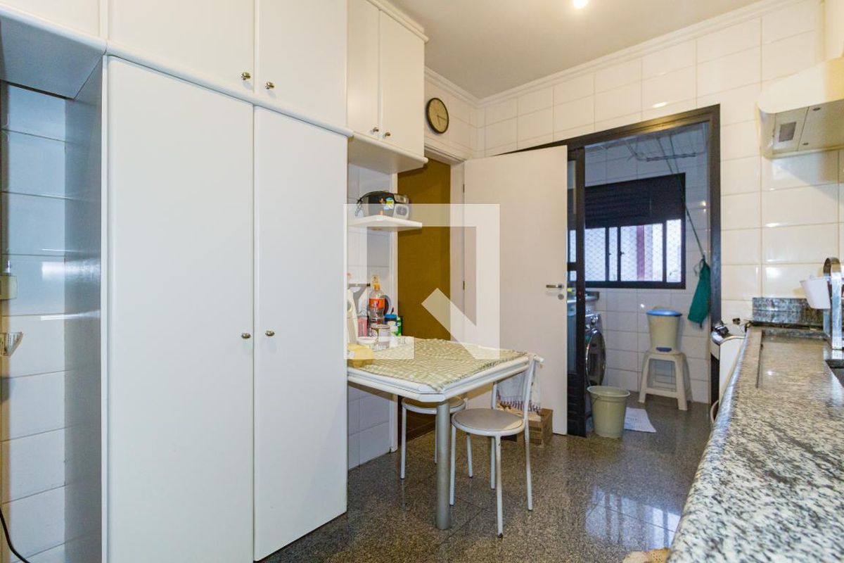 Apartamento, 3 quartos, 140 m² - Foto 86