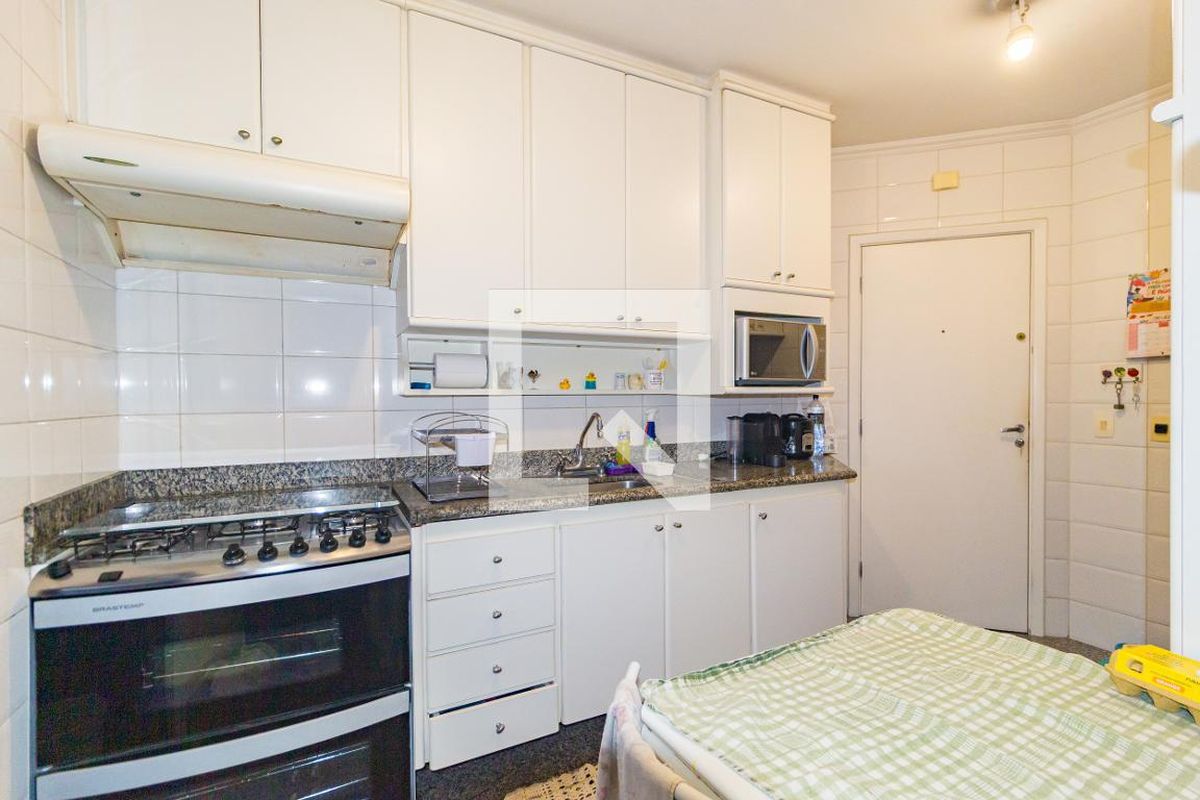 Apartamento, 3 quartos, 140 m² - Foto 91