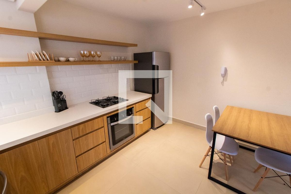 Apartamento à Venda - Cambuí, 2 Quartos,  67 m2 em , Campinas - sp | SoloBR