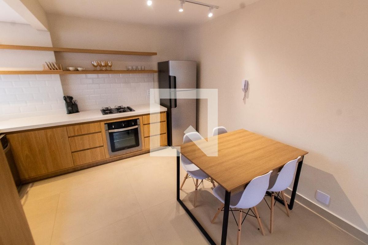 Apartamento à Venda - Cambuí, 2 Quartos,  67 m2 em , Campinas - sp | SoloBR