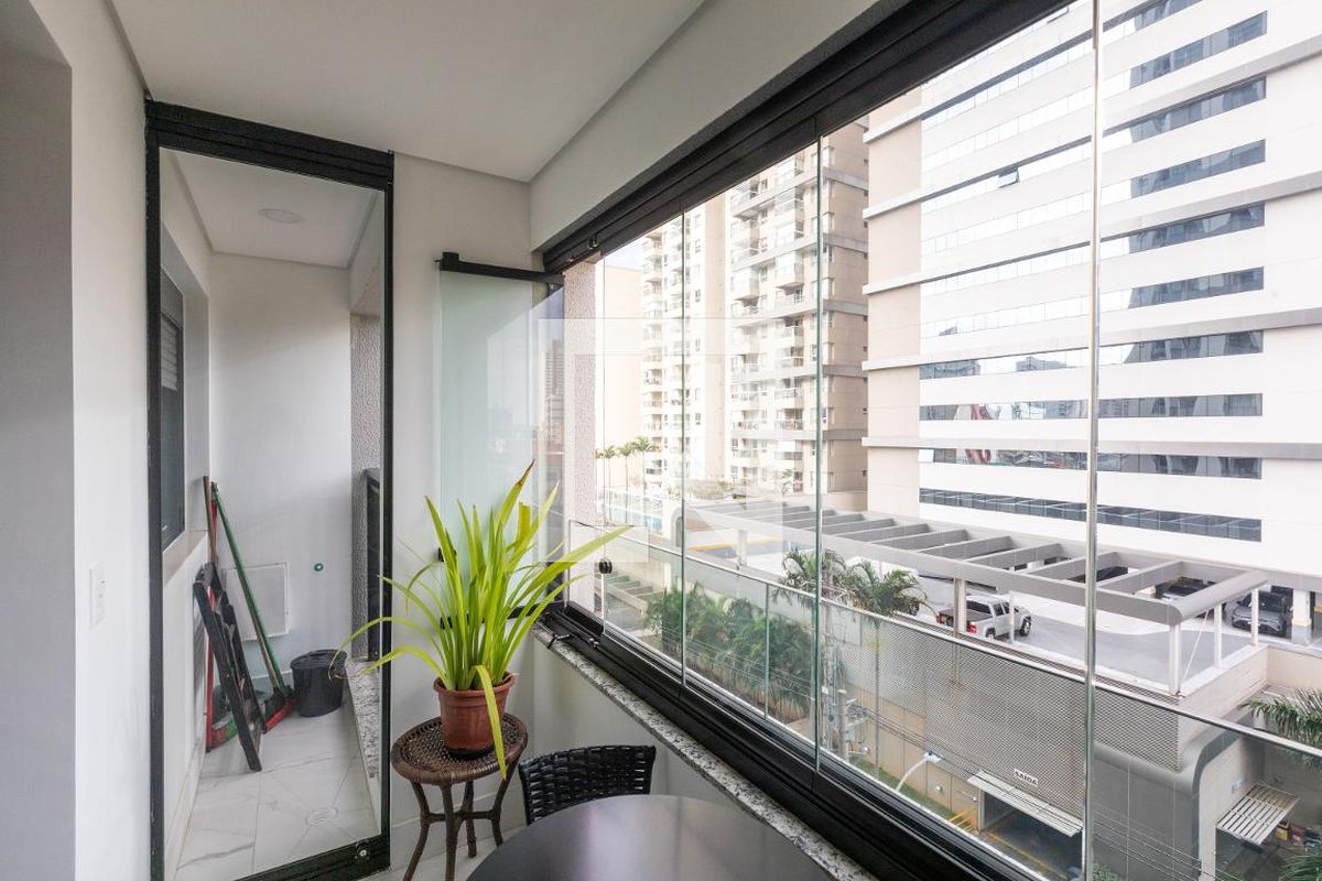 Apartamento à Venda - Bosque, 1 Quarto,  47 m2 em , Campinas - sp | SoloBR