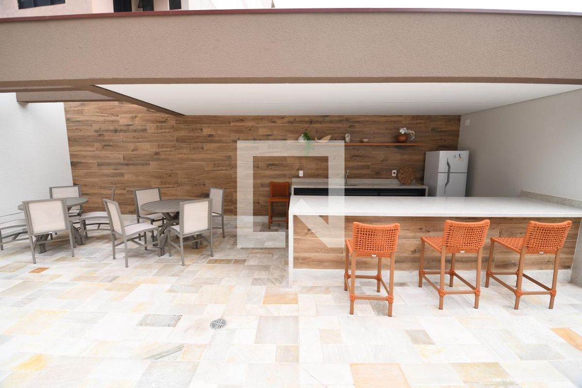 Apartamento à Venda - Bosque, 1 Quarto,  46 m2 em , Campinas - sp | SoloBR