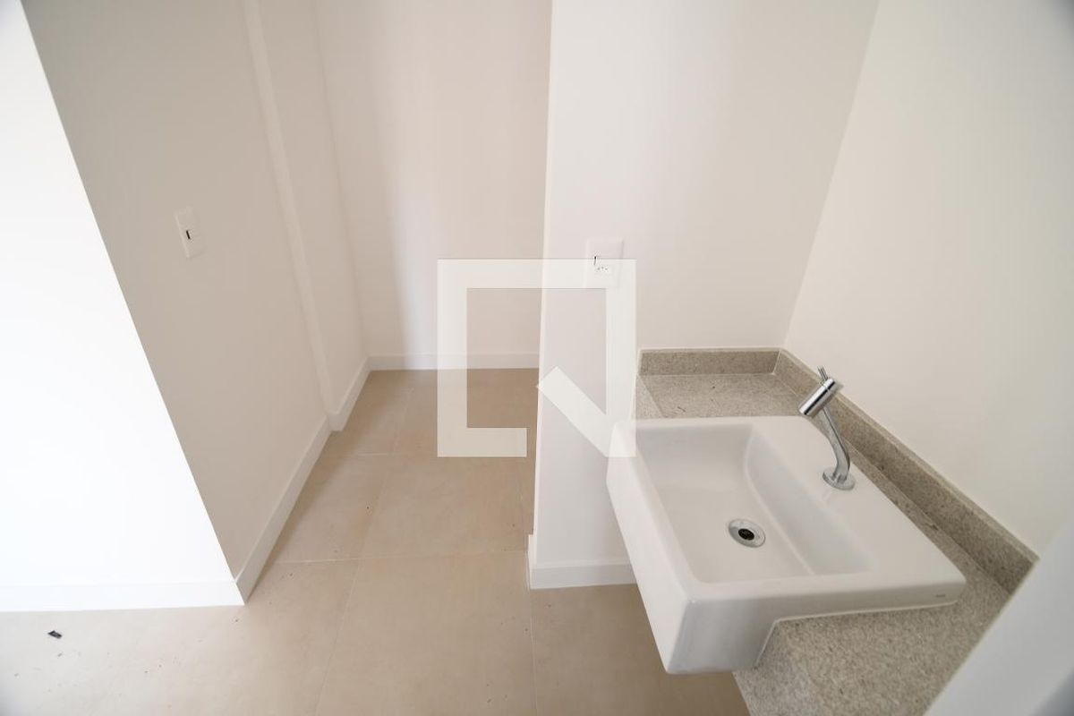 Apartamento à Venda - Bosque, 1 Quarto,  46 m2 em , Campinas - sp | SoloBR