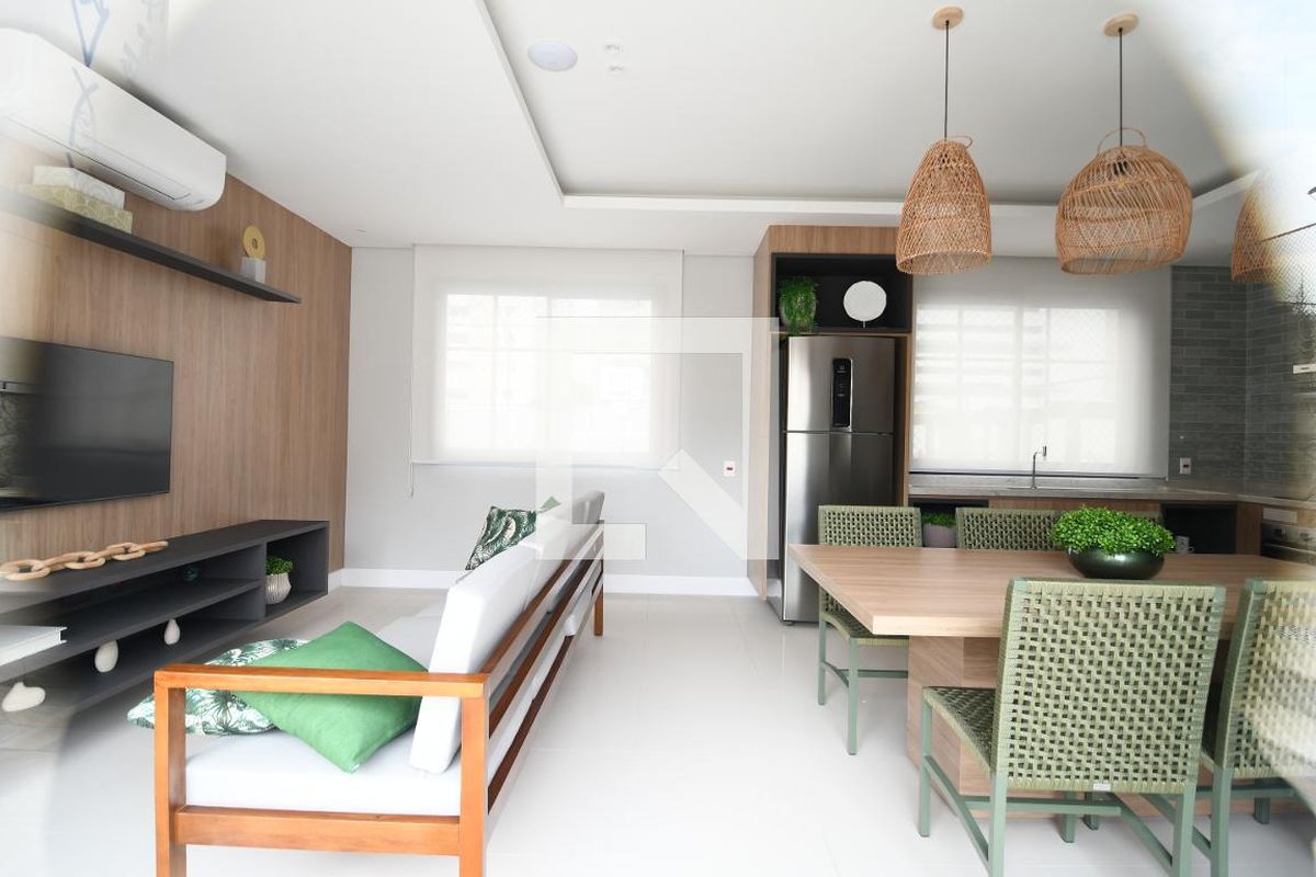 Apartamento à Venda - Bosque, 1 Quarto,  46 m2 em , Campinas - sp | SoloBR