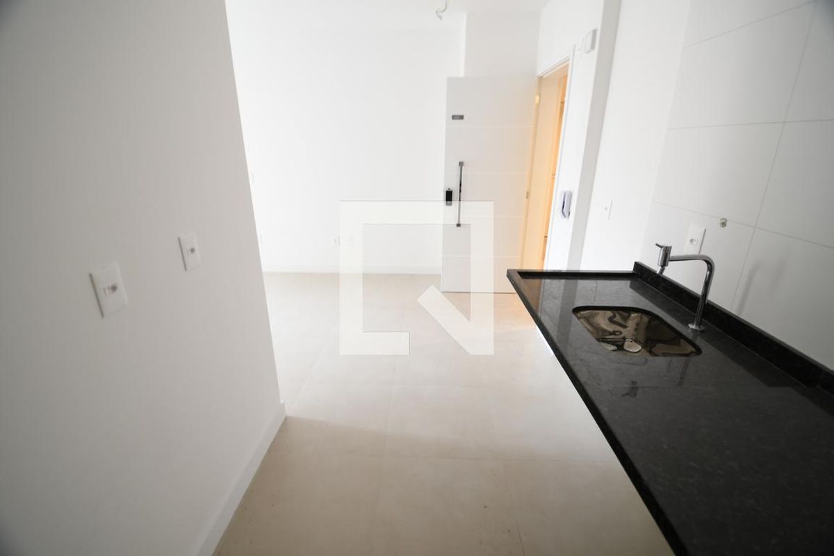 Apartamento à Venda - Bosque, 1 Quarto,  46 m2 em , Campinas - sp | SoloBR