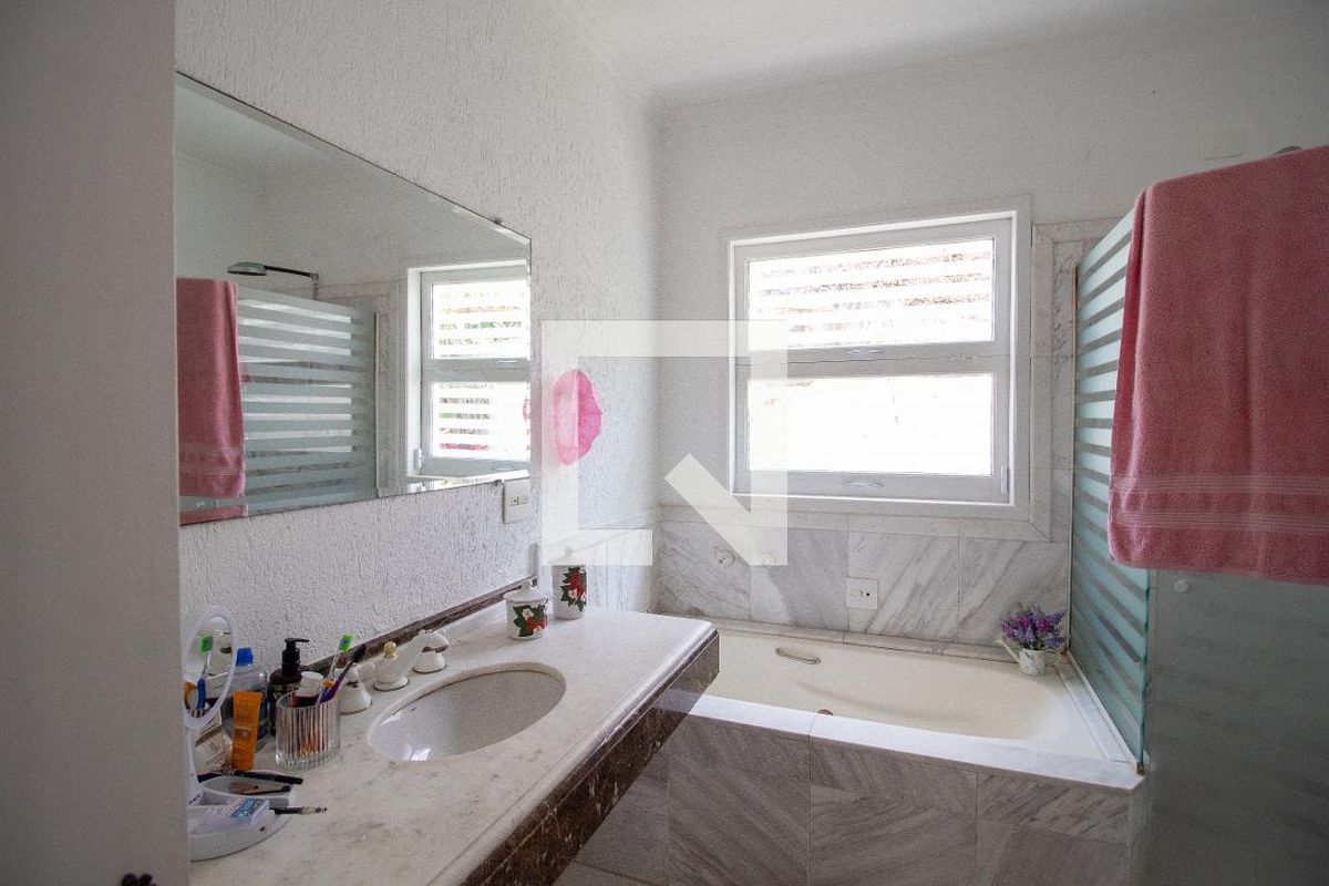 Casa, 4 quartos, 698 m² - Foto 56