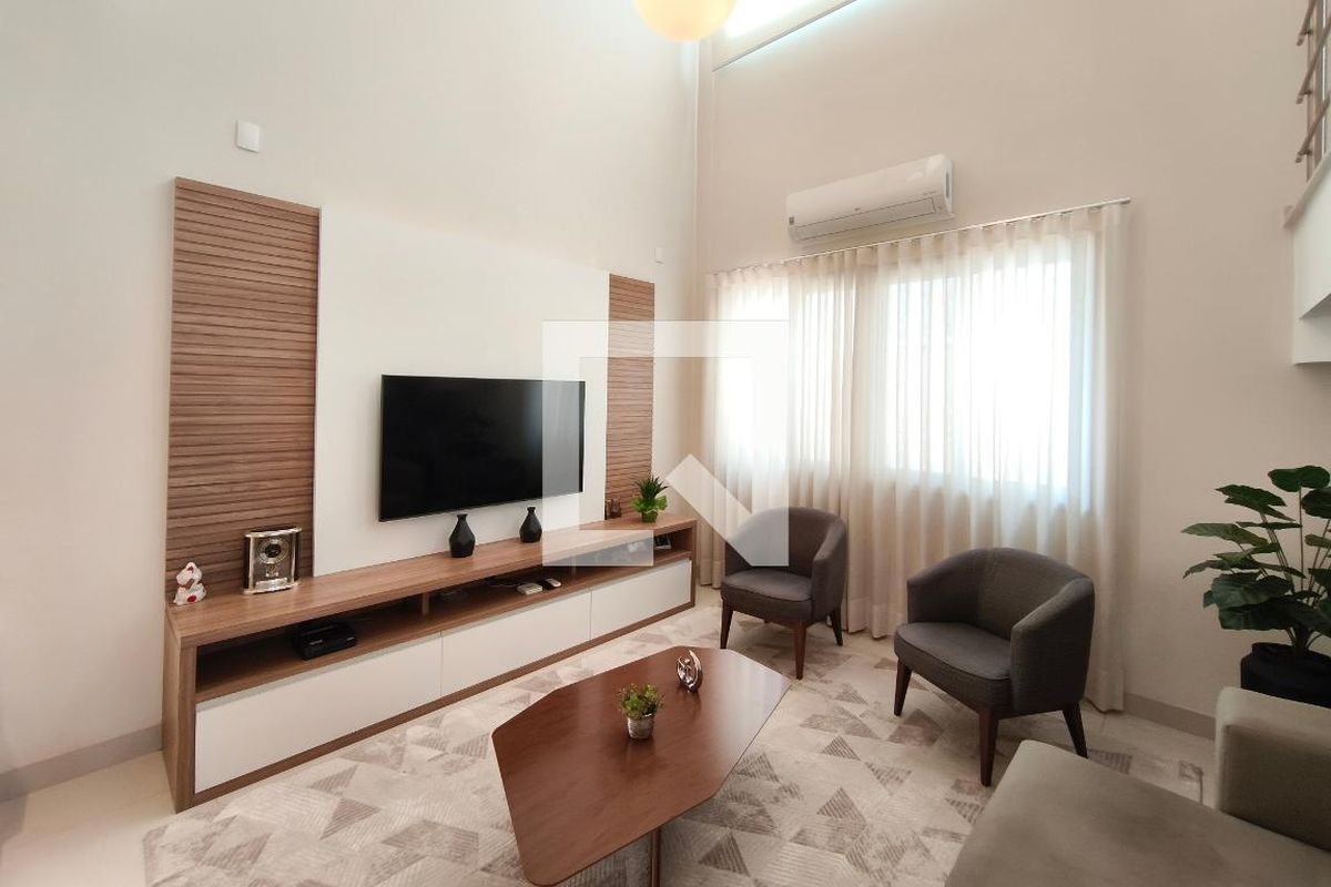 Casa à Venda - Swiss Park, 4 Quartos,  268 m2 em , Campinas - sp | SoloBR