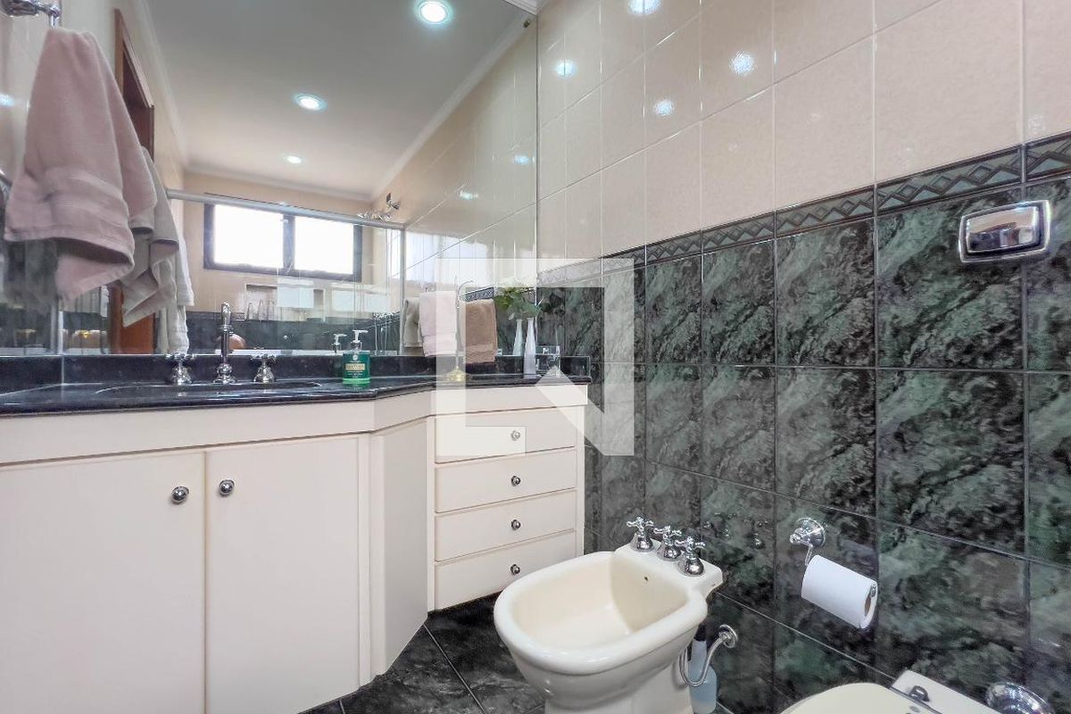Apartamento, 3 quartos, 140 m² - Foto 20