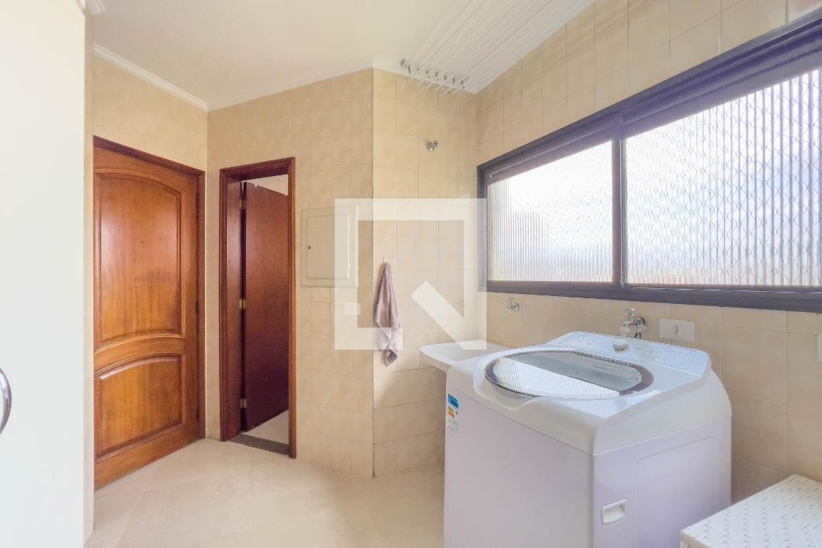 Apartamento, 3 quartos, 140 m² - Foto 47
