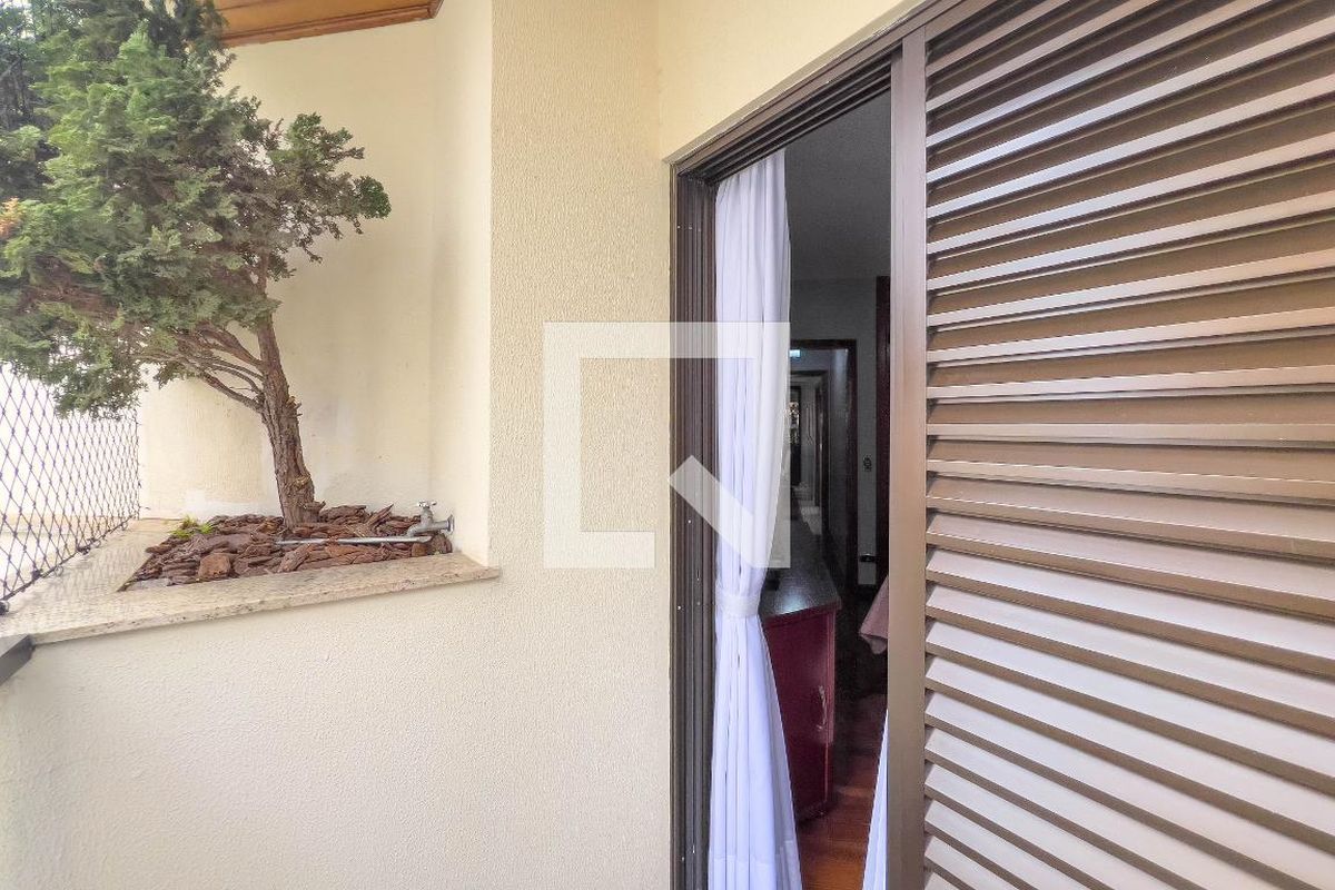 Apartamento, 3 quartos, 140 m² - Foto 23