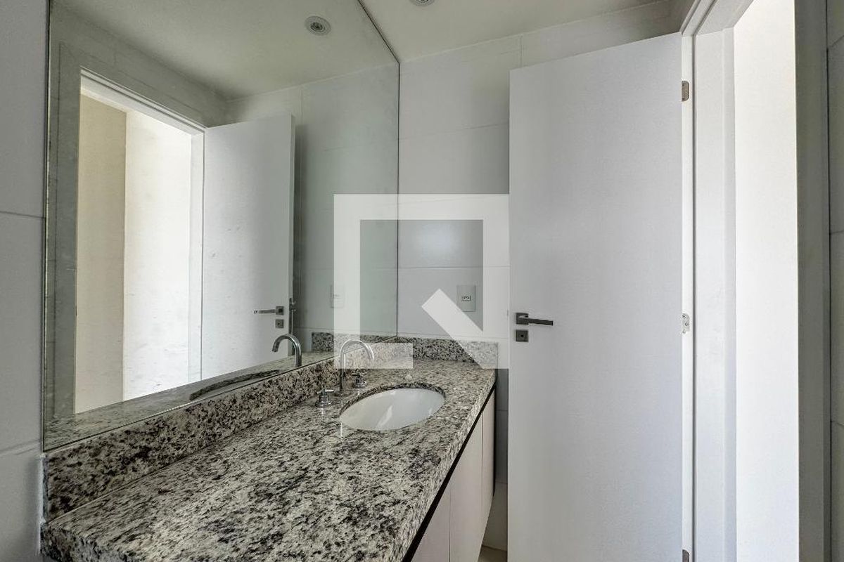 Cobertura, 3 quartos, 328 m² - Foto 60
