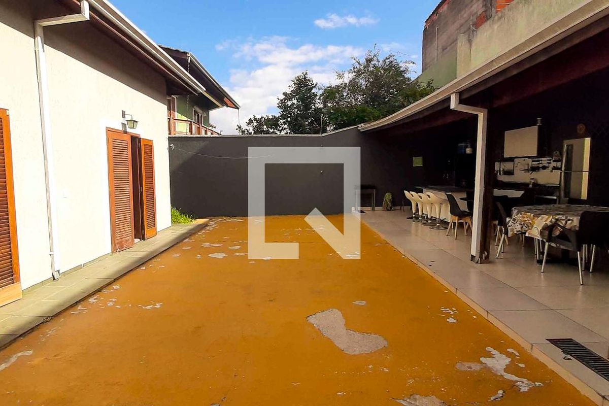 Casa, 3 quartos, 350 m² - Foto 134