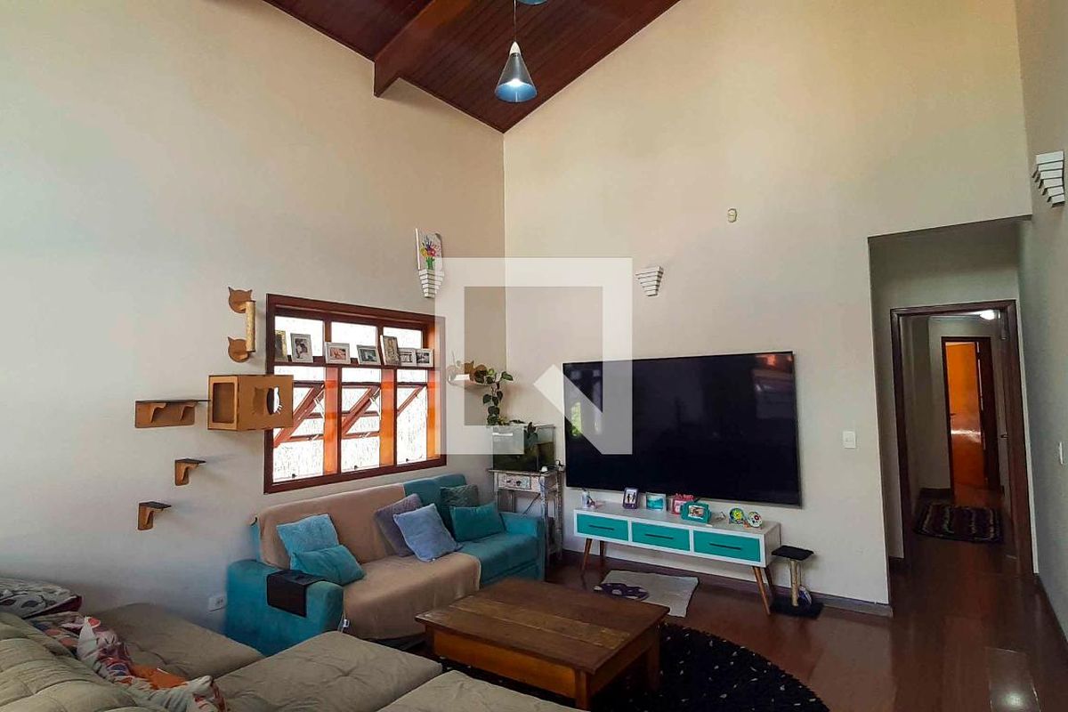 Casa, 3 quartos, 350 m² - Foto 2