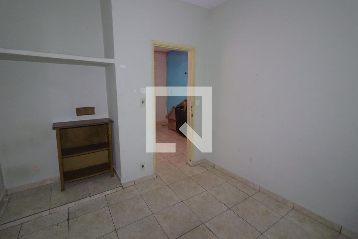 Casa, 6 quartos, 275 m² - Foto 4