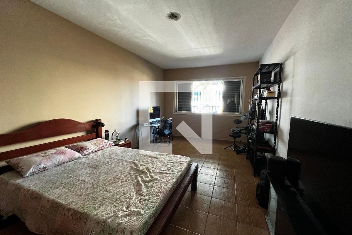 Casa, 4 quartos, 180 m² - Foto 52
