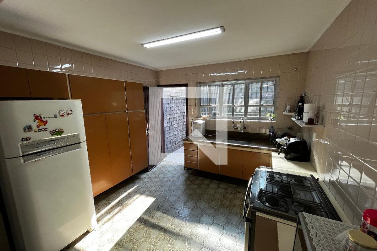 Casa, 4 quartos, 180 m² - Foto 86