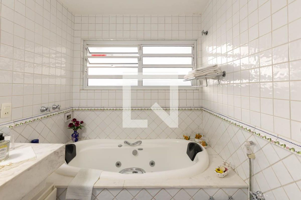 Apartamento, 3 quartos, 156 m² - Foto 51