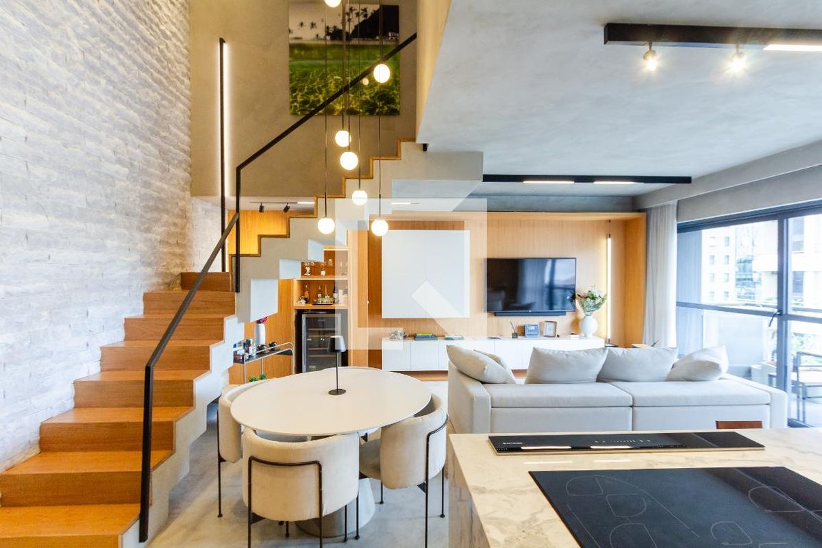 Apartamento, 1 quarto, 105 m² - Foto 2