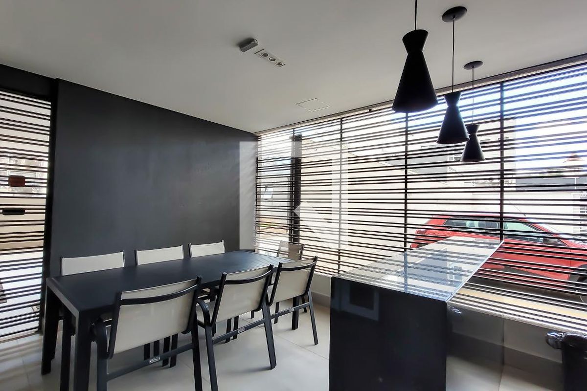 Apartamento à Venda - Centro, 1 Quarto,  40 m2 em , Campinas - sp | SoloBR