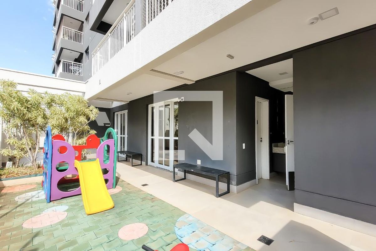 Apartamento à Venda - Centro, 1 Quarto,  40 m2 em , Campinas - sp | SoloBR