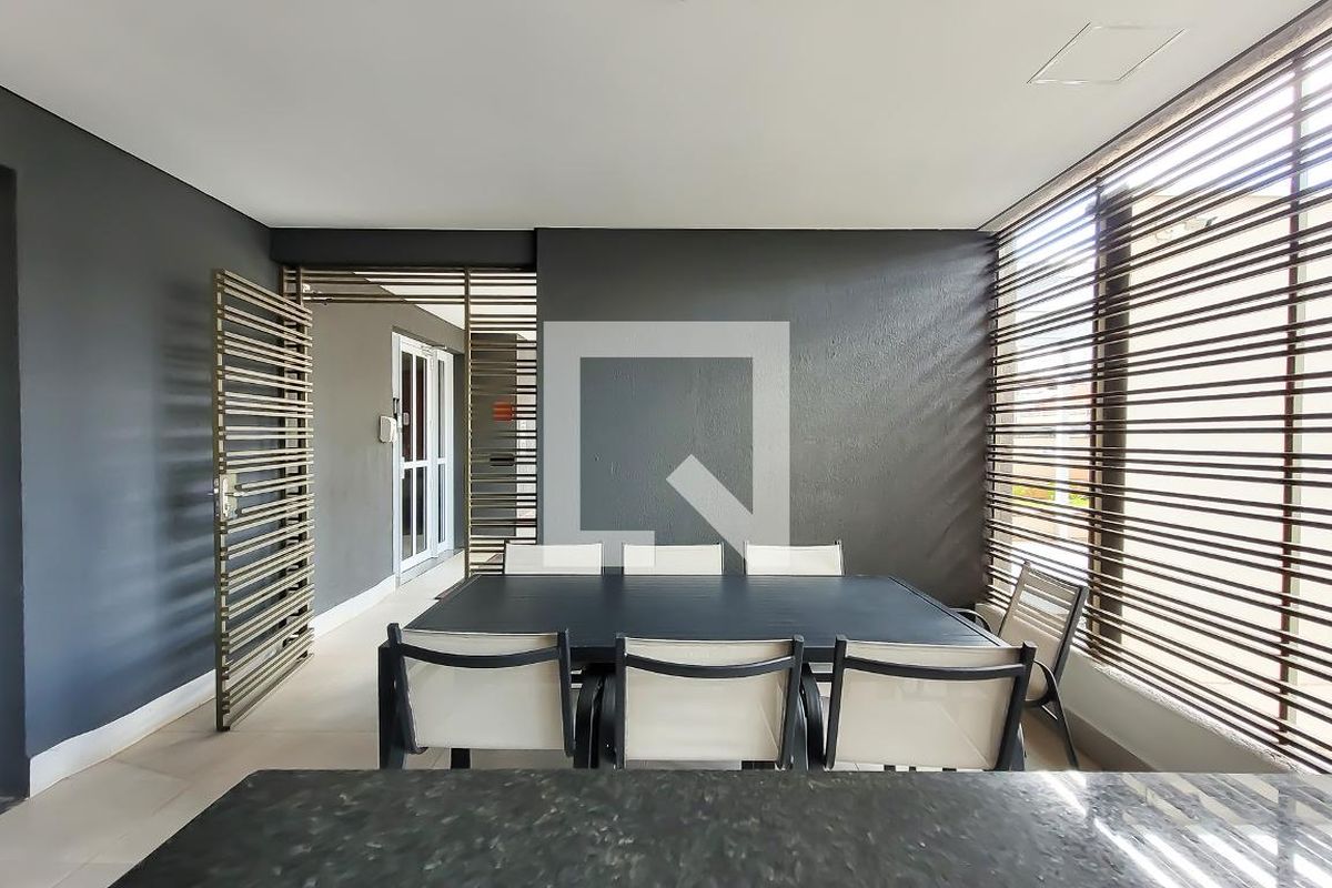 Apartamento à Venda - Centro, 1 Quarto,  40 m2 em , Campinas - sp | SoloBR