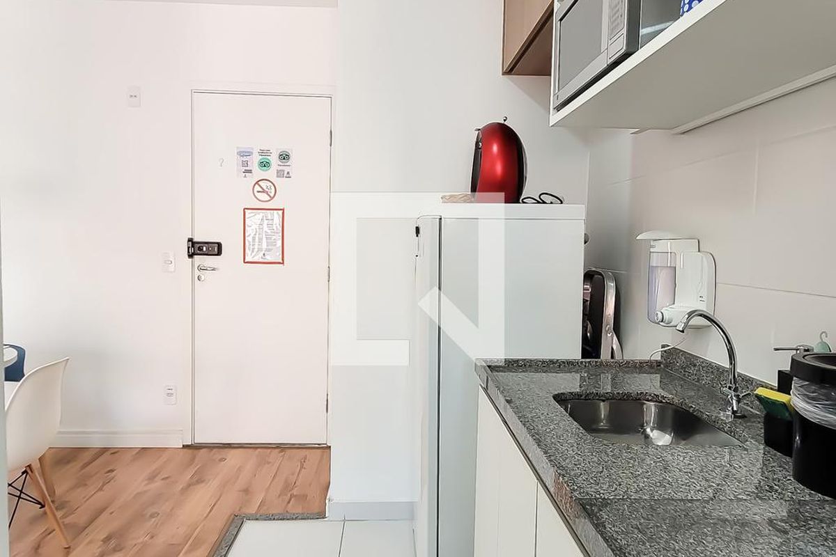 Apartamento à Venda - Centro, 1 Quarto,  40 m2 em , Campinas - sp | SoloBR