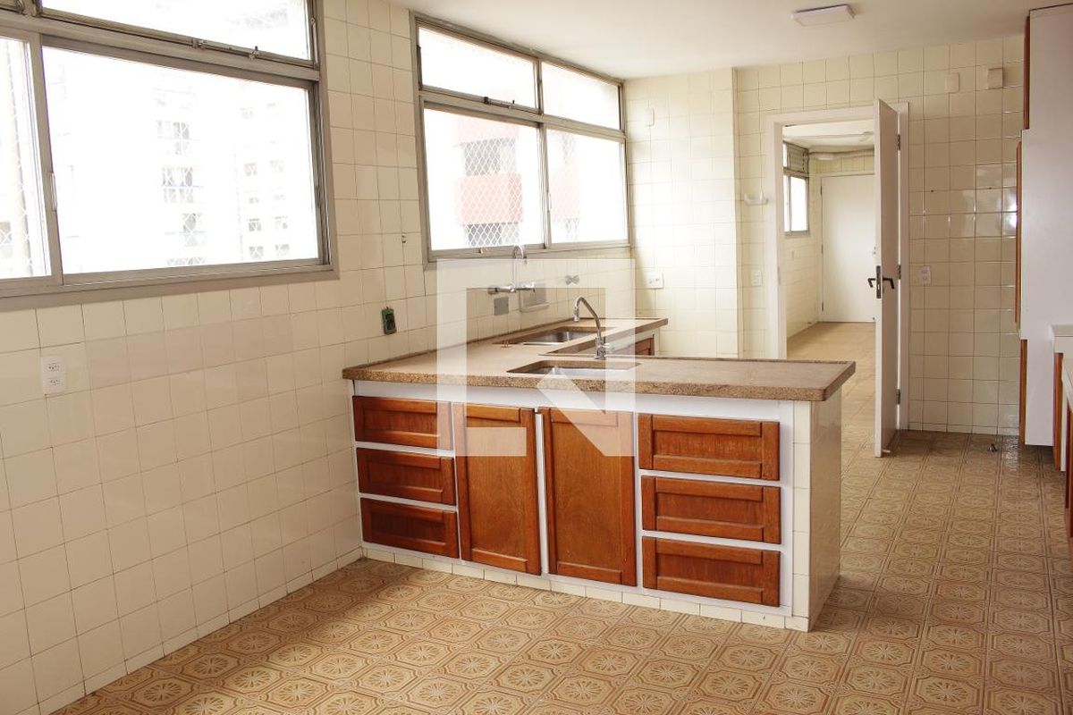 Apartamento, 3 quartos, 248 m² - Foto 69