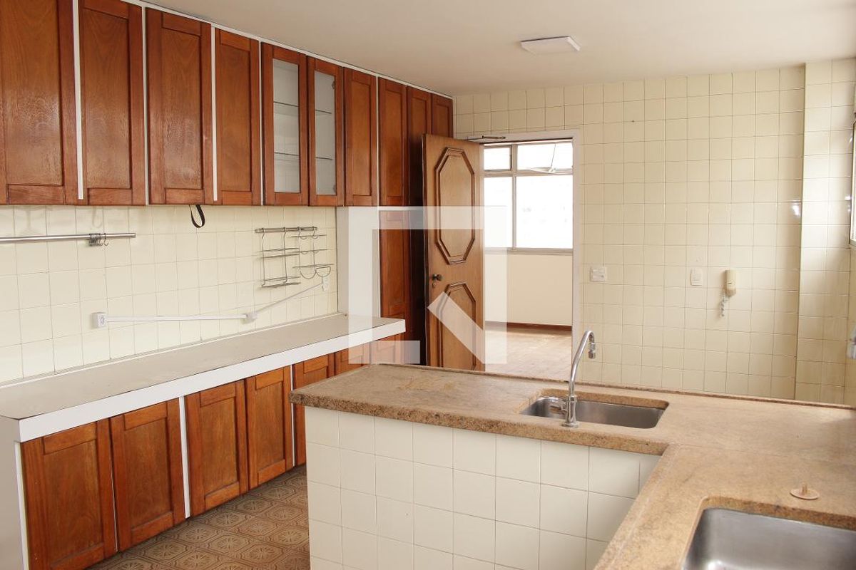 Apartamento, 3 quartos, 248 m² - Foto 73