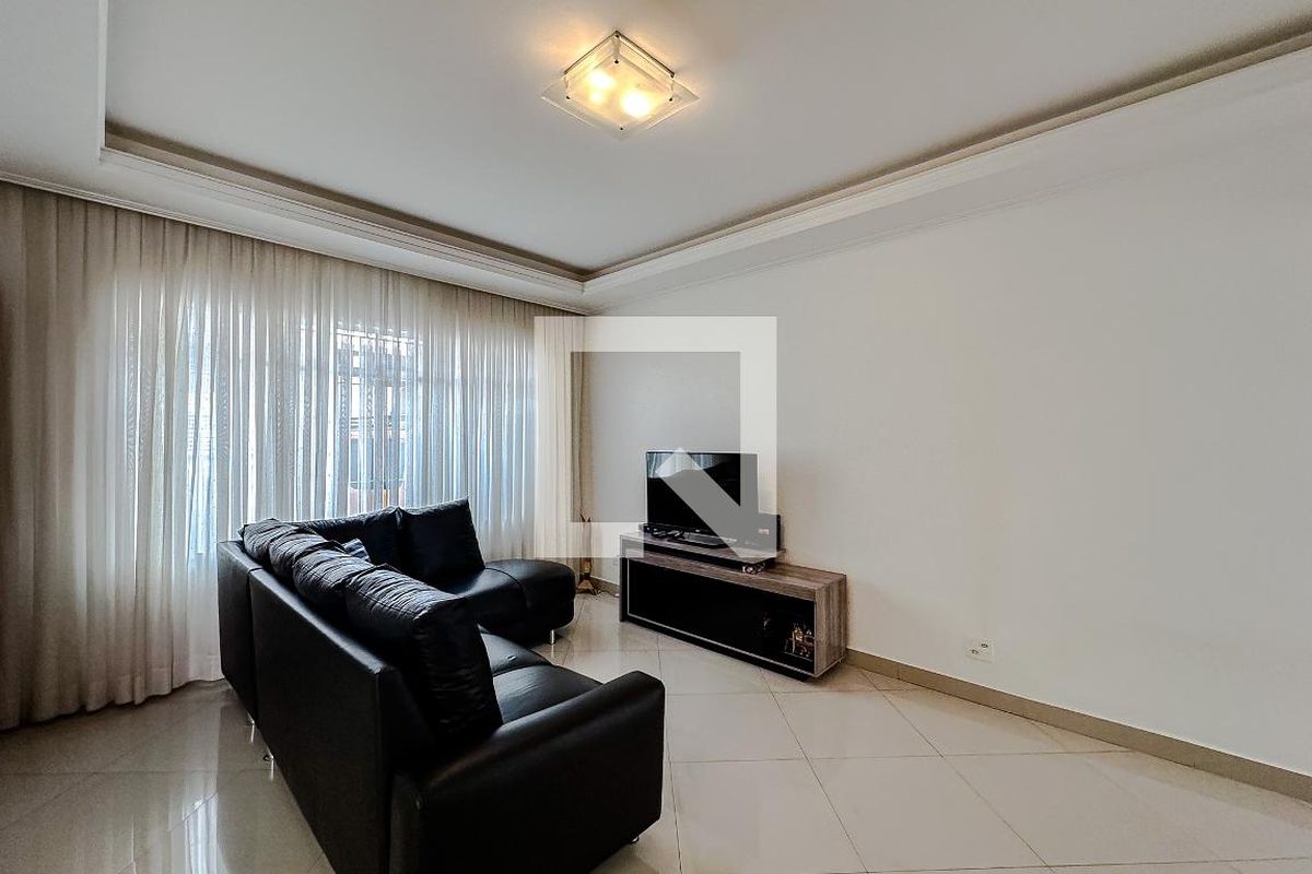 Casa, 4 quartos, 230 m² - Foto 2
