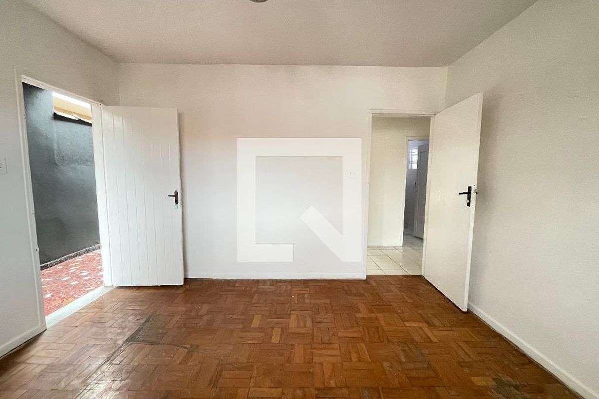 Casa, 2 quartos, 250 m² - Foto 15