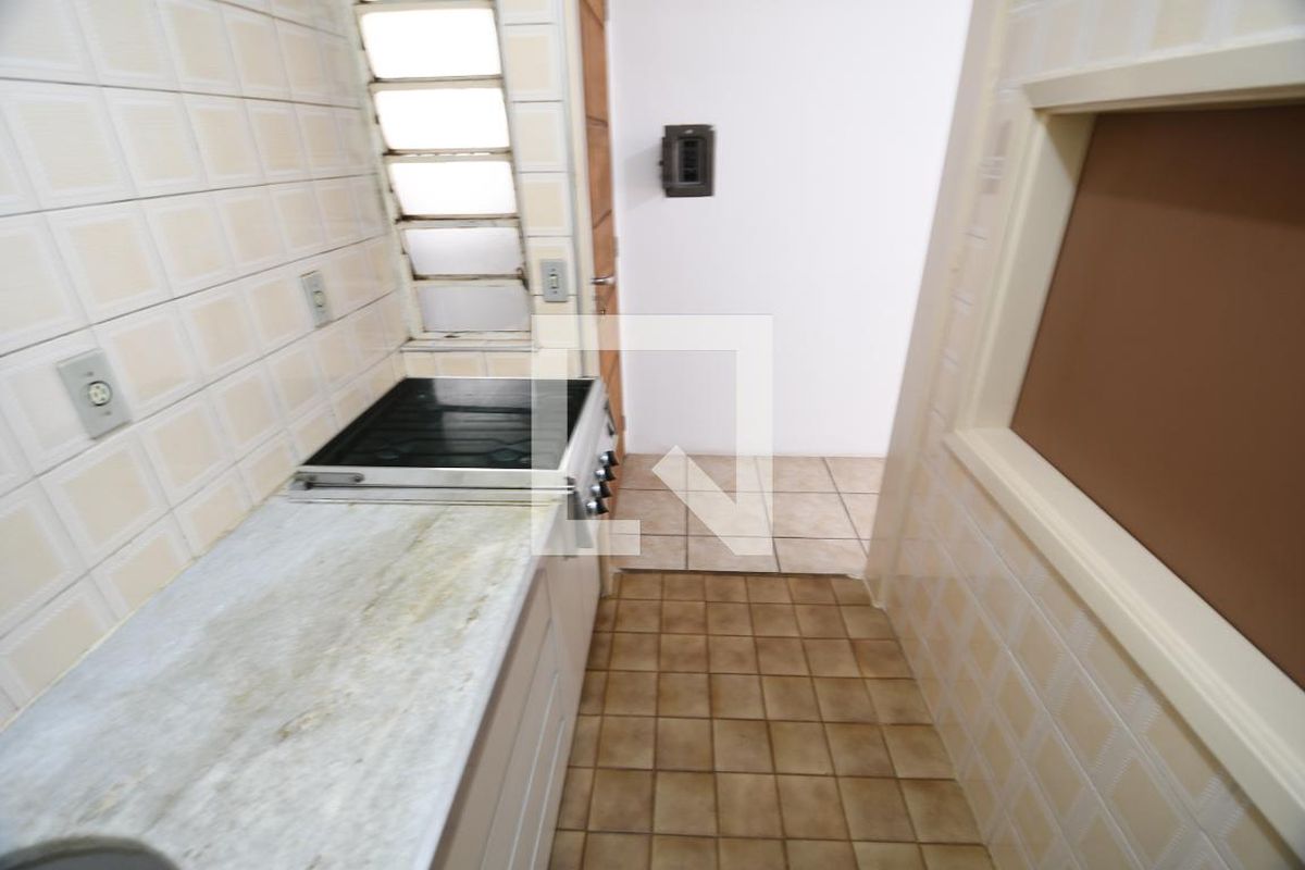 Apartamento à Venda - Centro, 1 Quarto,  38 m2 em , Campinas - sp | SoloBR