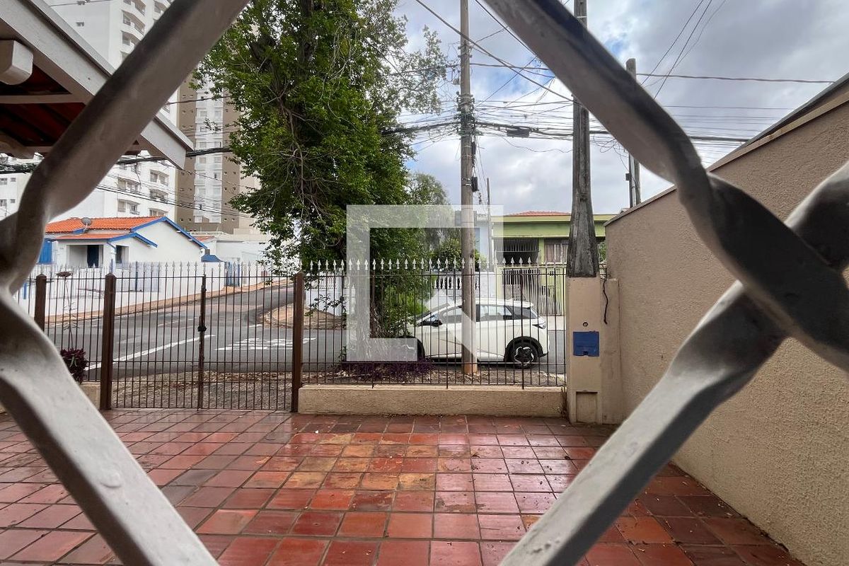 Casa à Venda - Taquaral, 2 Quartos,  230 m2 em , Campinas - sp | SoloBR