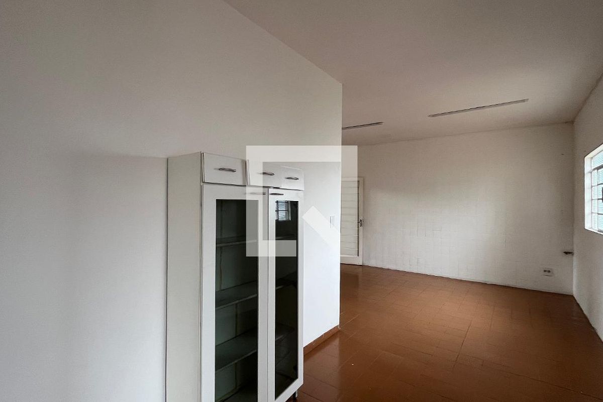 Casa à Venda - Taquaral, 2 Quartos,  230 m2 em , Campinas - sp | SoloBR