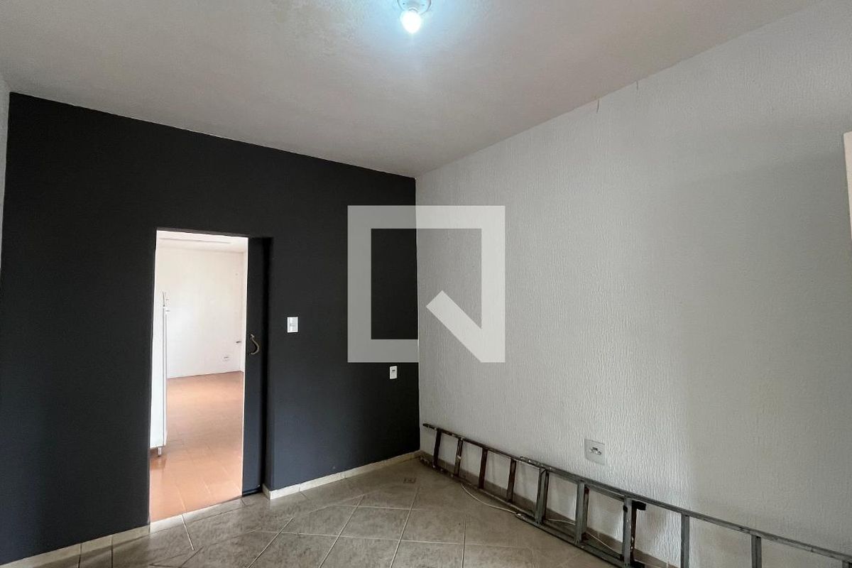 Casa à Venda - Taquaral, 2 Quartos,  230 m2 em , Campinas - sp | SoloBR