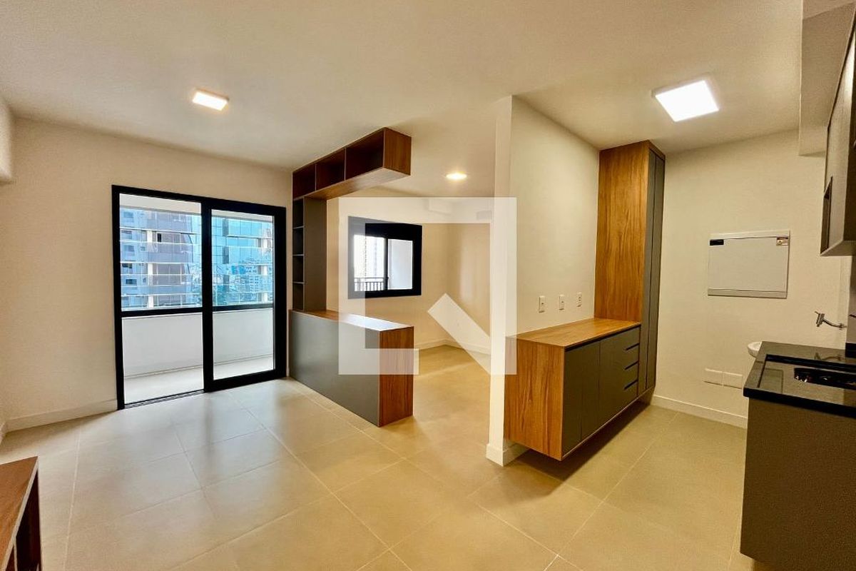 Apartamento à Venda - Centro, 1 Quarto,  46 m2 em , Campinas - sp | SoloBR