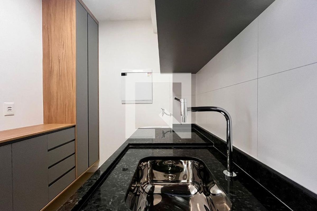 Apartamento à Venda - Centro, 1 Quarto,  46 m2 em , Campinas - sp | SoloBR