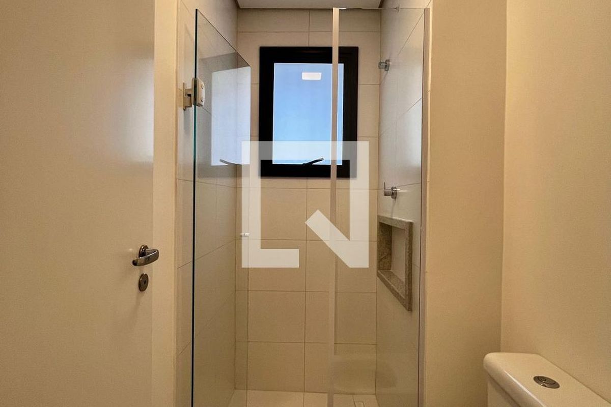 Apartamento à Venda - Centro, 1 Quarto,  46 m2 em , Campinas - sp | SoloBR