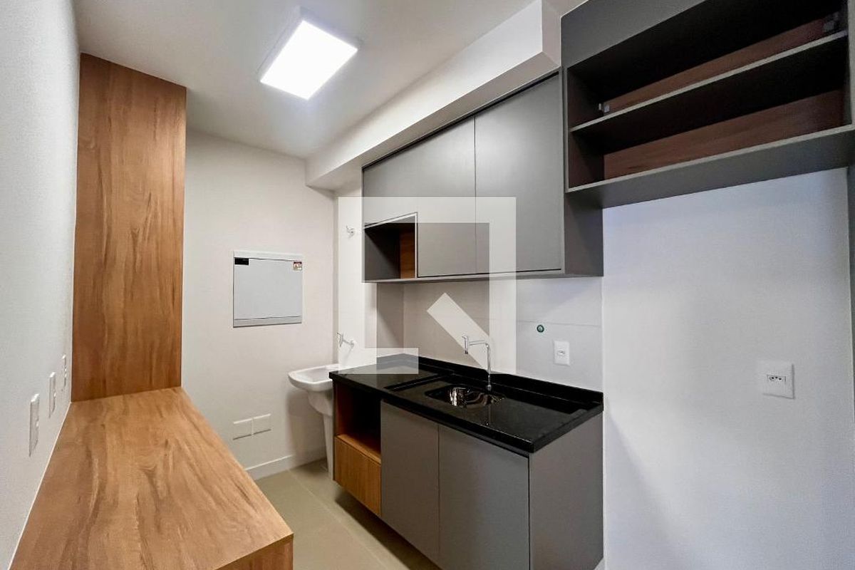 Apartamento à Venda - Centro, 1 Quarto,  46 m2 em , Campinas - sp | SoloBR