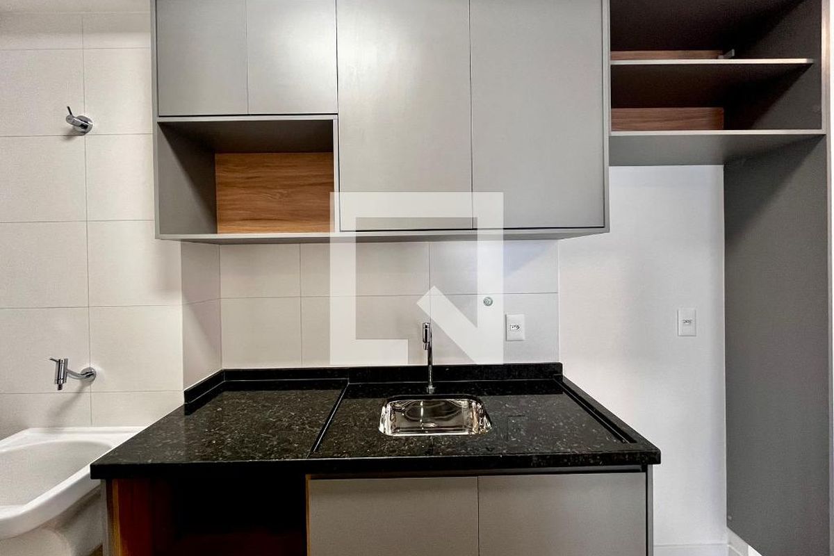 Apartamento à Venda - Centro, 1 Quarto,  46 m2 em , Campinas - sp | SoloBR