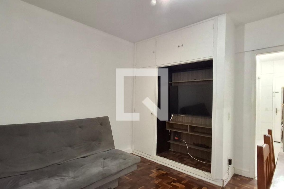 Apartamento à Venda - Centro, 1 Quarto,  38 m2 em , Campinas - sp | SoloBR