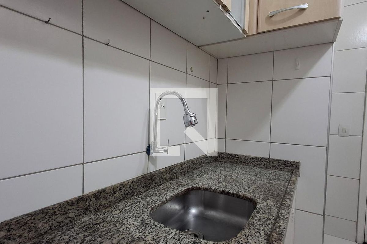 Apartamento à Venda - Centro, 1 Quarto,  38 m2 em , Campinas - sp | SoloBR