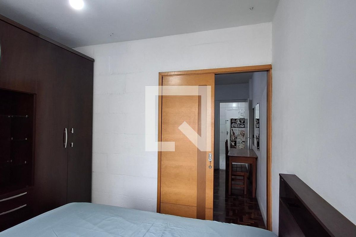 Apartamento à Venda - Centro, 1 Quarto,  38 m2 em , Campinas - sp | SoloBR