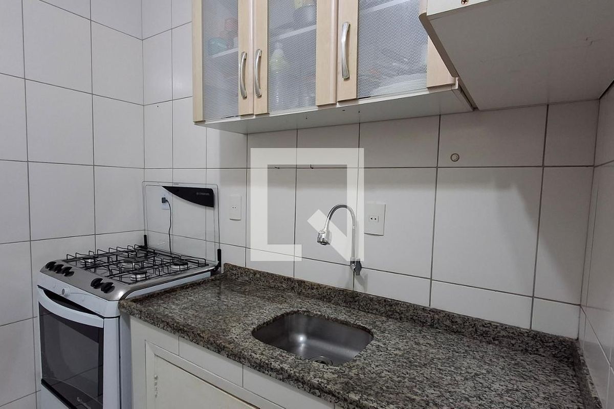 Apartamento à Venda - Centro, 1 Quarto,  38 m2 em , Campinas - sp | SoloBR