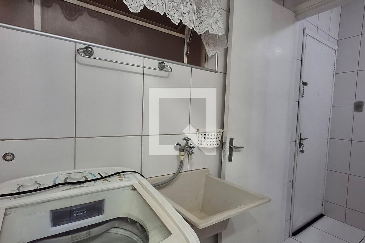 Apartamento à Venda - Centro, 1 Quarto,  38 m2 em , Campinas - sp | SoloBR