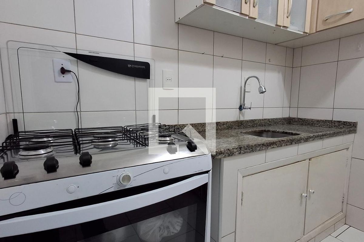 Apartamento à Venda - Centro, 1 Quarto,  38 m2 em , Campinas - sp | SoloBR