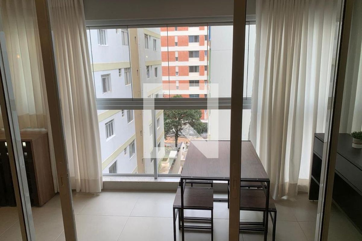 Apartamento à Venda - Bosque, 1 Quarto,  43 m2 em , Campinas - sp | SoloBR