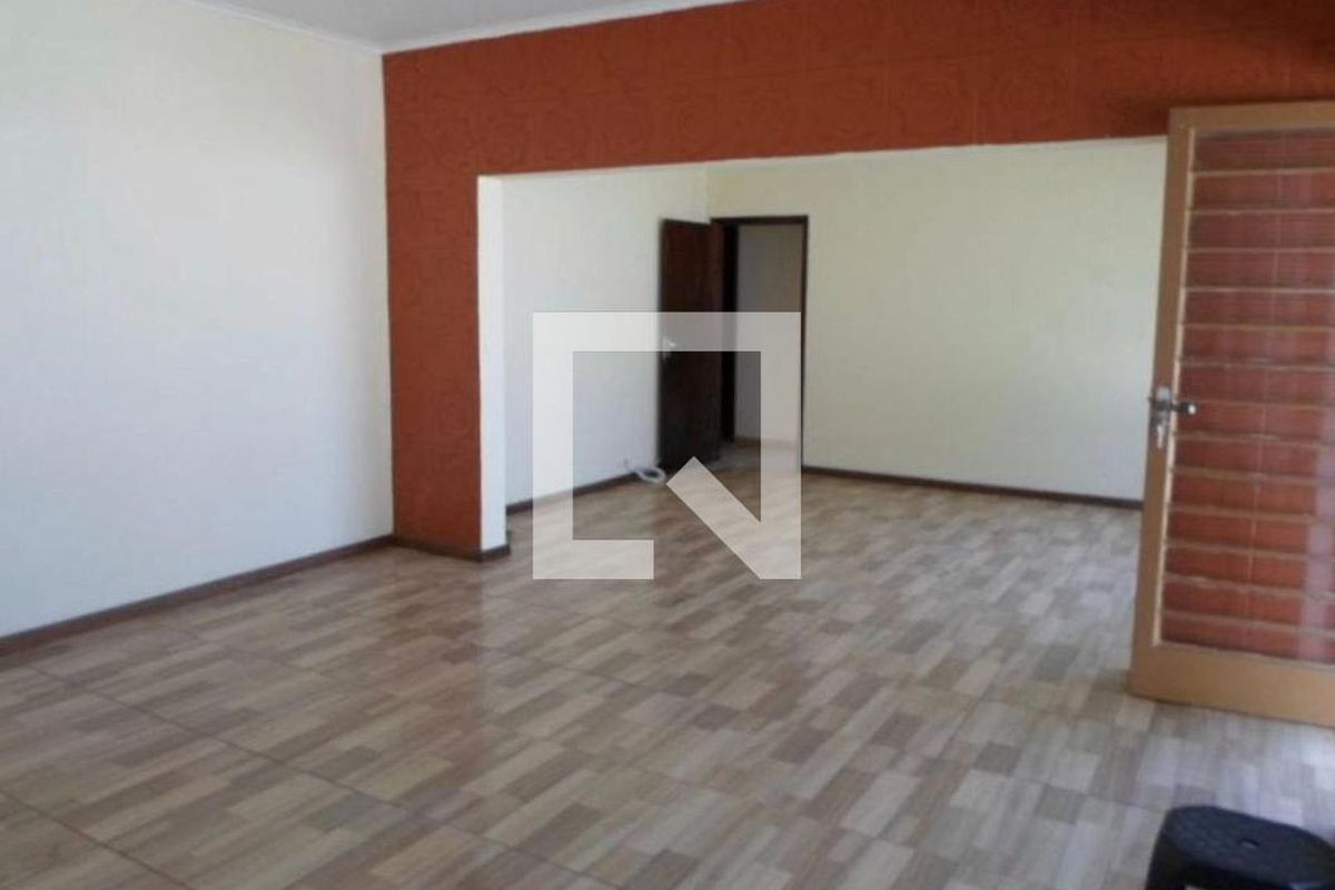 Casa à Venda - Jardim do Lago, 3 Quartos,  220 m2 em , Campinas - sp | SoloBR