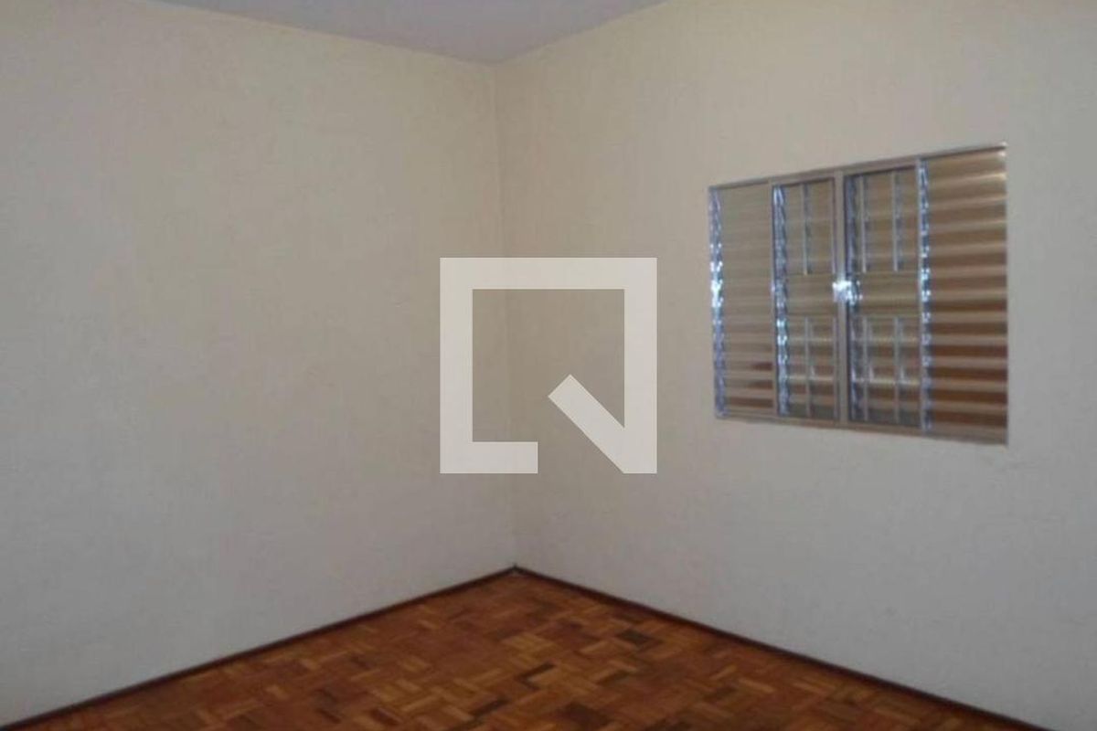 Casa à Venda - Jardim do Lago, 3 Quartos,  220 m2 em , Campinas - sp | SoloBR