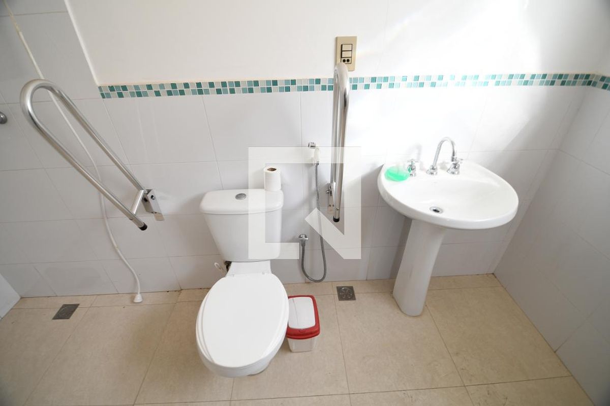 Casa à Venda - Taquaral, 5 Quartos,  370 m2 em , Campinas - sp | SoloBR